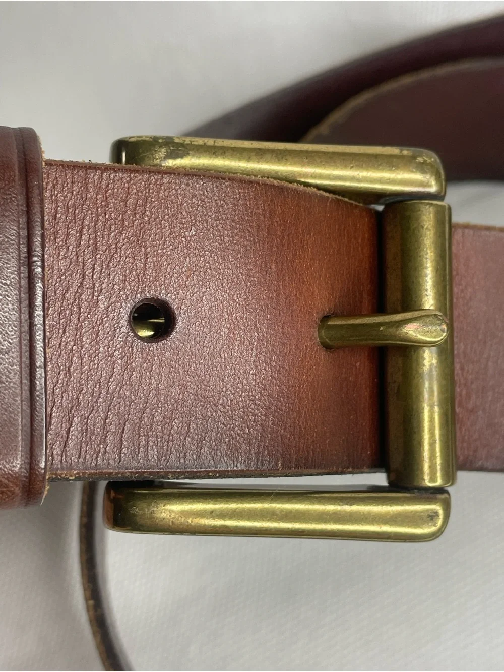 The GAP Genuine Cow Leather Belt Mens SZ 44 Brown Bronze Red Stitch Work Western